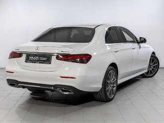 фото Mercedes-Benz E (W/S213) 2022