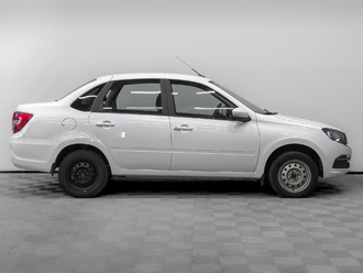 фото Lada Granta II 2024
