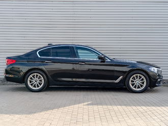 фото BMW 5 (G30/F90) 2018