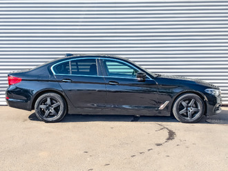 фото BMW 5 (G30/F90) 2018