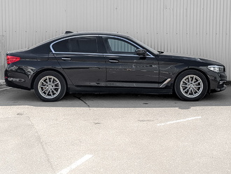 фото BMW 5 (G30/F90) 2018