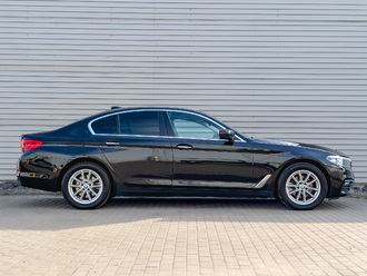 фото BMW 5 (G30/F90) 2018