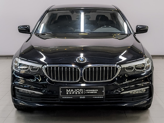 фото BMW 5 (G30/F90) 2018