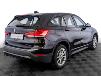 фото BMW X1 (F48) 2020