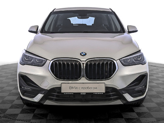 фото BMW X1 (F48) 2020