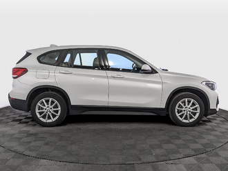 фото BMW X1 (F48) 2020