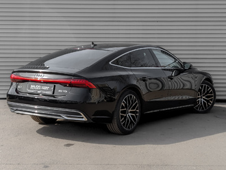 фото Audi A7 (4K) 2022