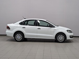 фото Volkswagen Polo Sedan 2018