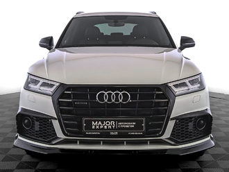 фото Audi Q5 (B9) 2019