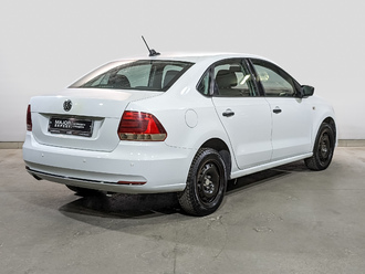 фото Volkswagen Polo Sedan 2019