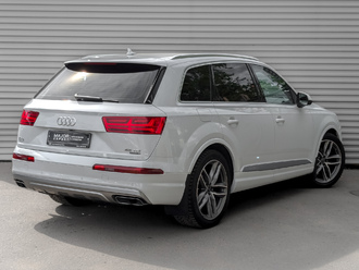 фото Audi Q7 (4M) 2019