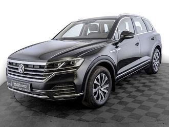 фото Volkswagen Touareg III 2020