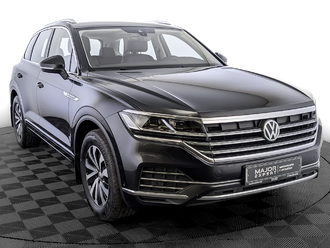 фото Volkswagen Touareg III 2020