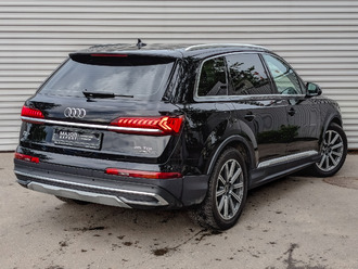 фото Audi Q7 (4M) 2021