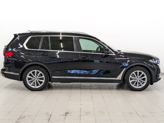 фото BMW X7 (G07) 2020