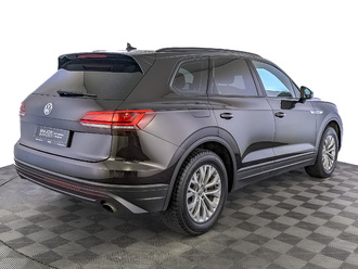 фото Volkswagen Touareg III 2019