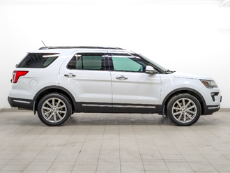 фото Ford Explorer V 2019