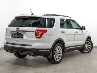 фото Ford Explorer V 2019