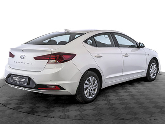 фото Hyundai Elantra VI 2020