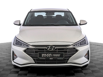 фото Hyundai Elantra VI 2020