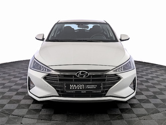 фото Hyundai Elantra VI 2020