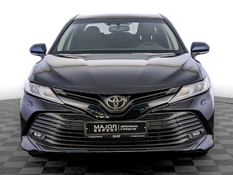 фото Toyota Camry VIII 2020