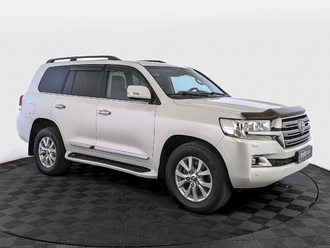 фото Toyota Land Cruiser 200 2017