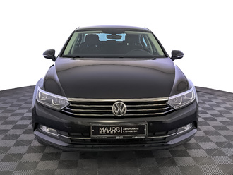 фото Volkswagen Passat B8 2018