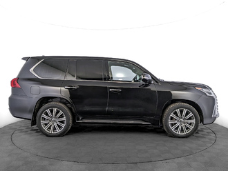 фото Lexus LX III 2021