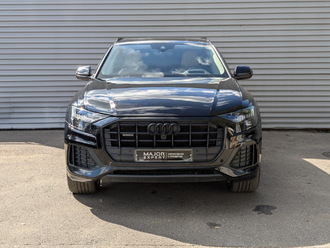 фото Audi Q8 (4M) 2021