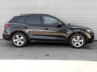 фото Audi Q5 (B9) 2021