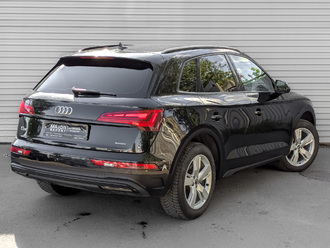 фото Audi Q5 (B9) 2021