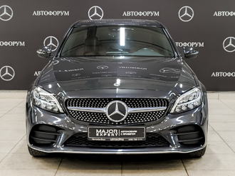 фото Mercedes-Benz C (W/S205) 2020