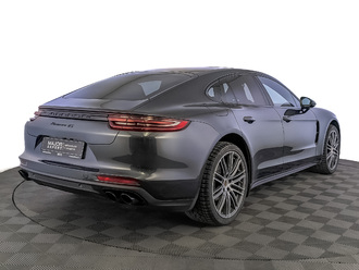 фото Porsche Panamera II 2017