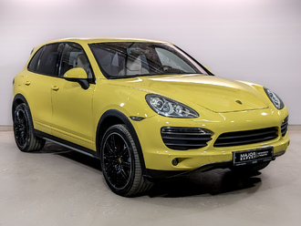 фото Porsche Cayenne II 2011