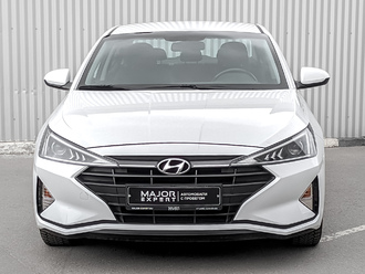 фото Hyundai Elantra VI 2020