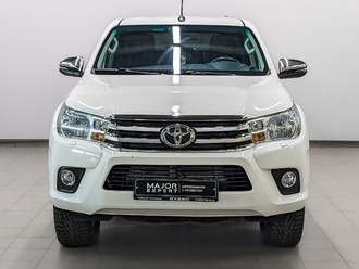 фото Toyota Hilux VIII 2019