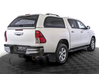 фото Toyota Hilux VIII 2019