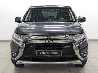 фото Mitsubishi Outlander III 2018