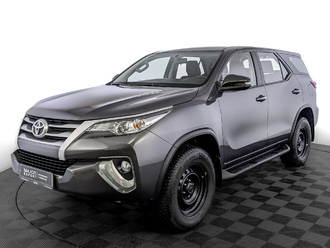 фото Toyota Fortuner II 2019