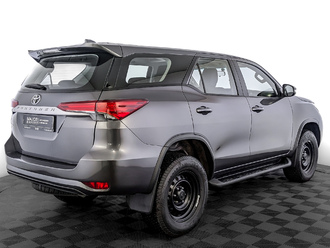 фото Toyota Fortuner II 2019