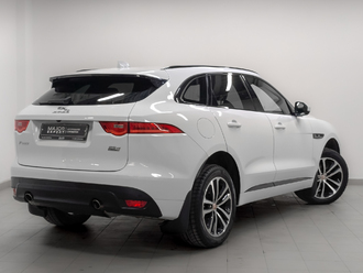 фото Jaguar F-Pace 2018