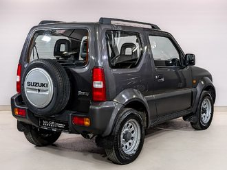 фото Suzuki Jimny III 2011