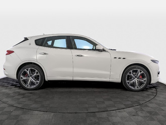 фото Maserati Levante 2019