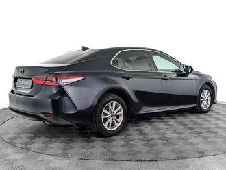 фото Toyota Camry VIII 2019