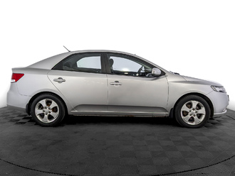 фото Kia Cerato II 2010