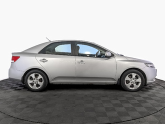 фото Kia Cerato II 2010