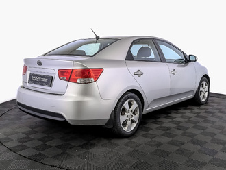 фото Kia Cerato II 2010