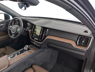 фото Volvo XC60 2024 с пробегом