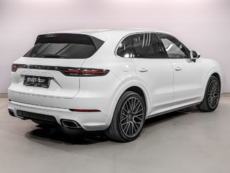 фото Porsche Cayenne III 2018